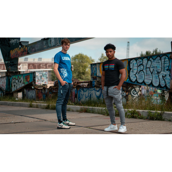 t-shirt zwart Legend regenboog - Maat: XXXL